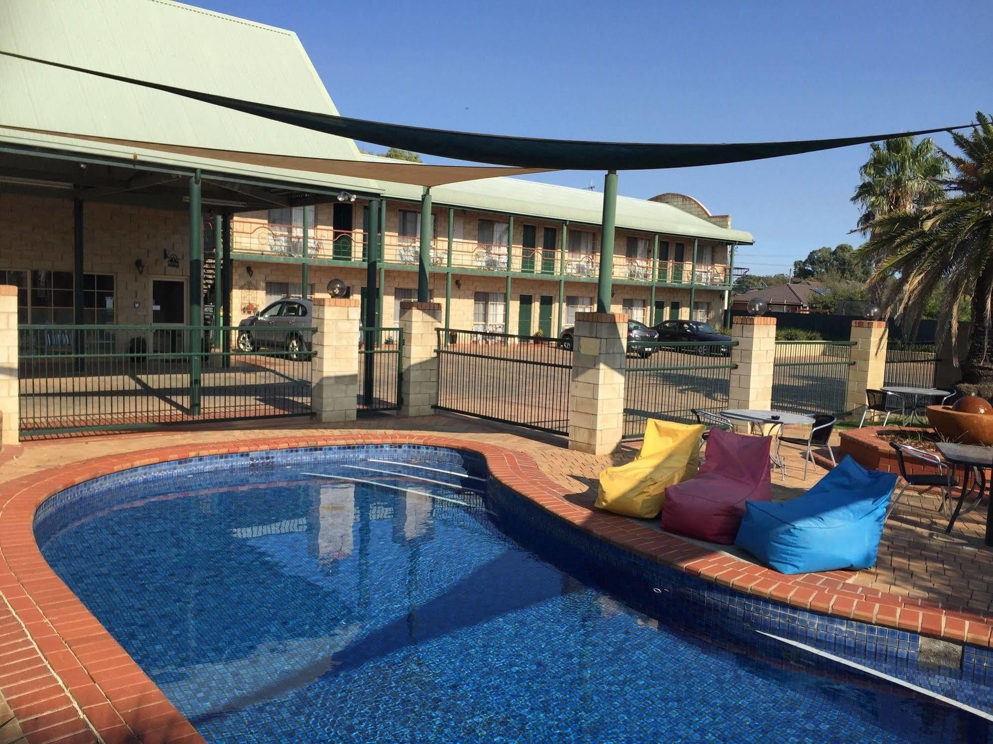 Mulwala Paradise Palms Motel - Book With Us Direct On Our Site For Best Rate Exterior photo
